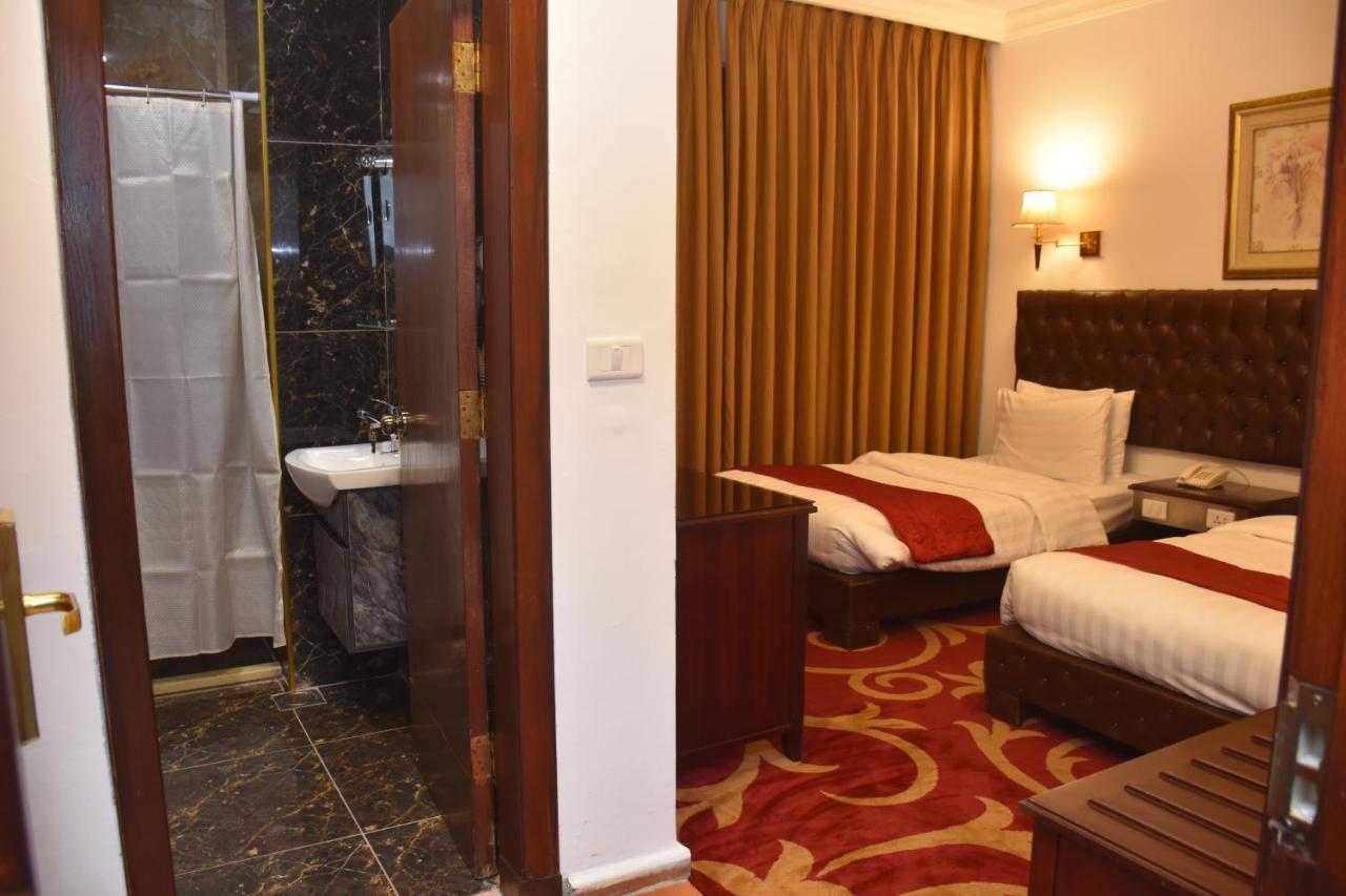 Madison Hotel Амман Экстерьер фото