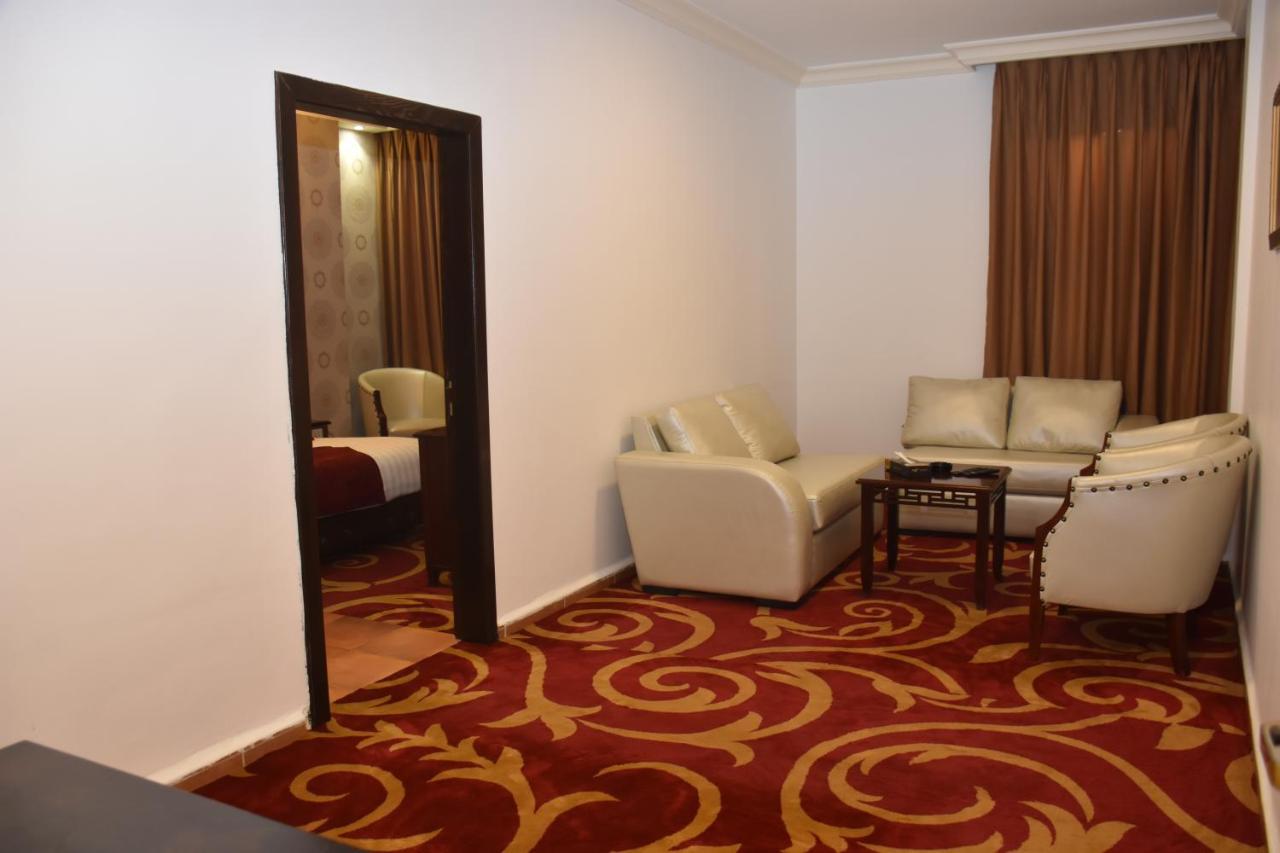 Madison Hotel Амман Экстерьер фото