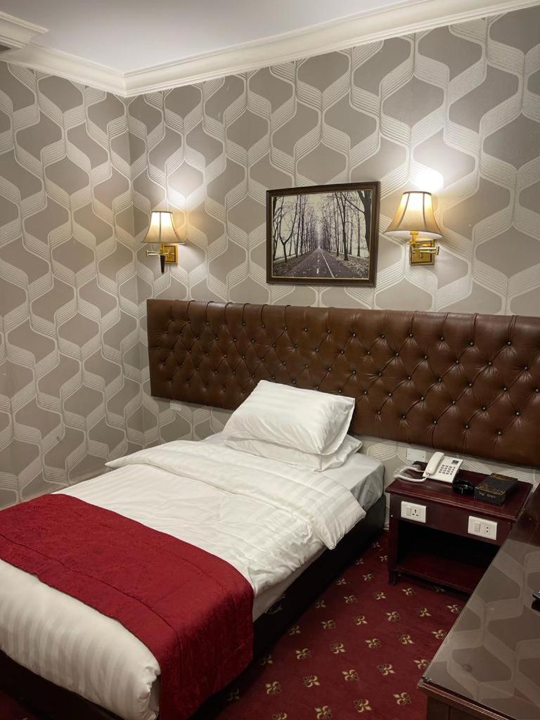 Madison Hotel Амман Экстерьер фото